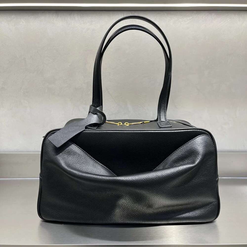 High Quality Designer Bags Retro Top Cowhide Bowling 2025 New Niche High-End Handbag Commuter Shoulder Armpit Fashion Women's Bag Lazy Wind Luxur