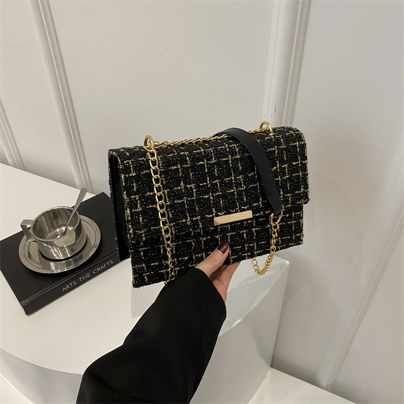 Free Delivery Designer Bag Baobao 2025 Xiaoxiangfeng Women's One Shoulder Crossbody Bag Unique Design Woolen Underarm Chain Small Square Bag Luxu