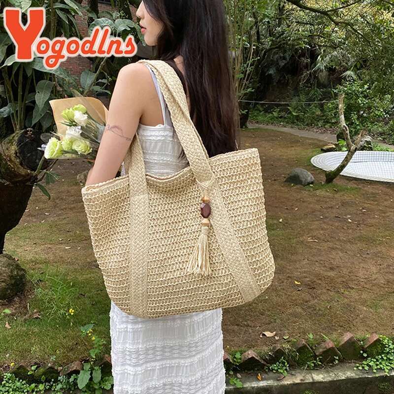 Design Straw Woven Tote Bag Summer Casual Large Capacity Tassel Handbags Fashion Beach Women Travel Shoulder Bag