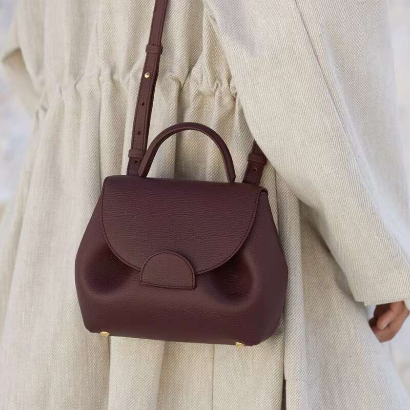 Women's Bags Designer French Niche Design, High-End And Luxurious Leather, New Commuting Versatile Top Layer Cowhide Bag For Women