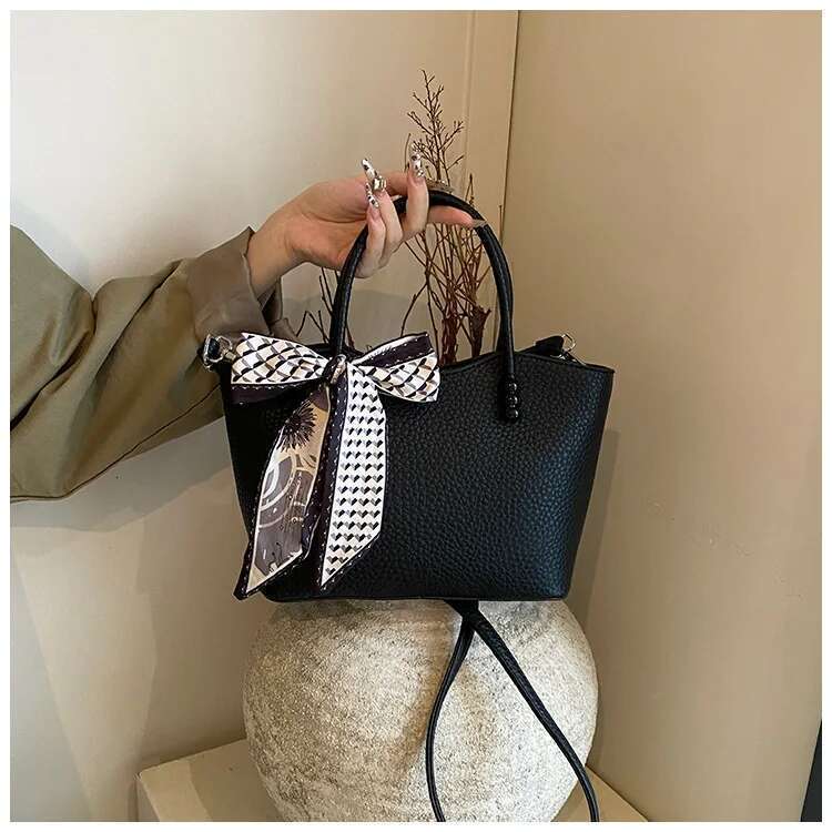2025 Women's Vintage Bucket Crossbody Bag, Boho Chic Leather Top Handle Purse, Day-To-Night Shoulder Bag With Artisan Crafted