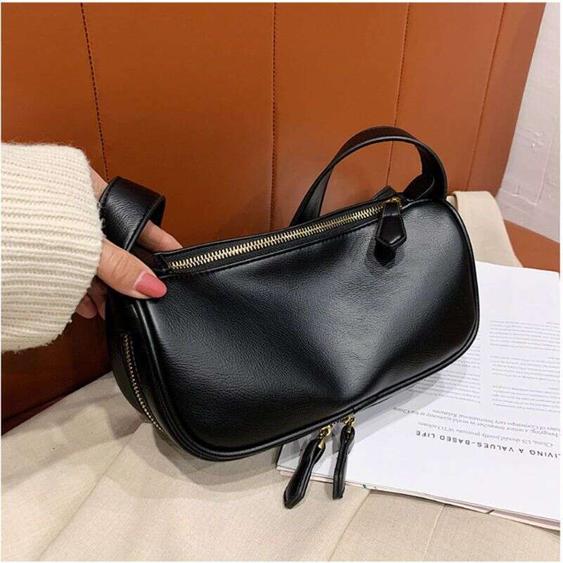 Crossbody for women 2025 new fashionable chest casual Korean shoulder bag neutral high-end small bag