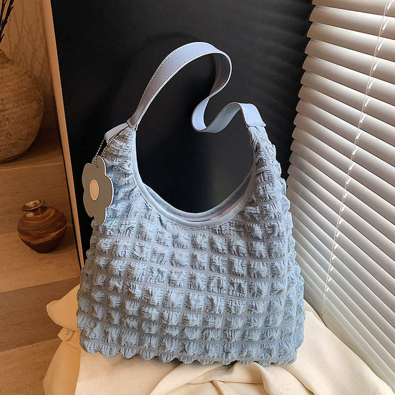 Flower Water Tube For Women 2025 Spring New Style Luxury Bag New Free Delivery Designer Bag Japanese And Korean Girls Single Shoulder Handheld Bento S