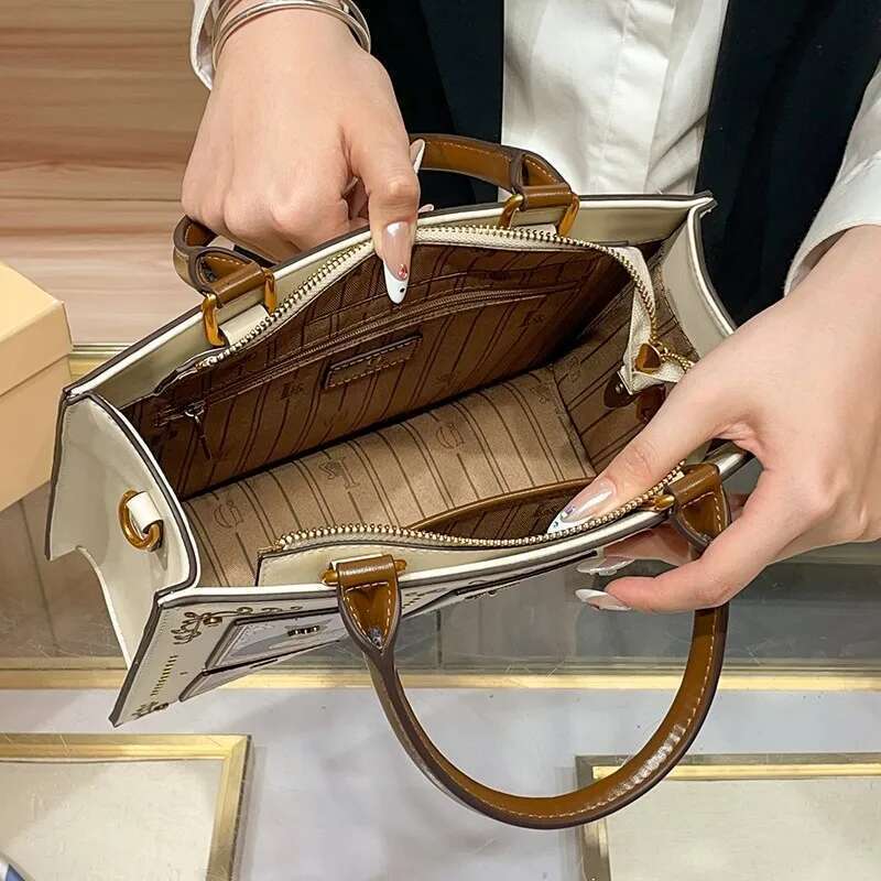 Brand Women's 2025 New Tote Handbag High-End Texture Retro Single Shoulder Diagonal Cross Bag Large Capacity