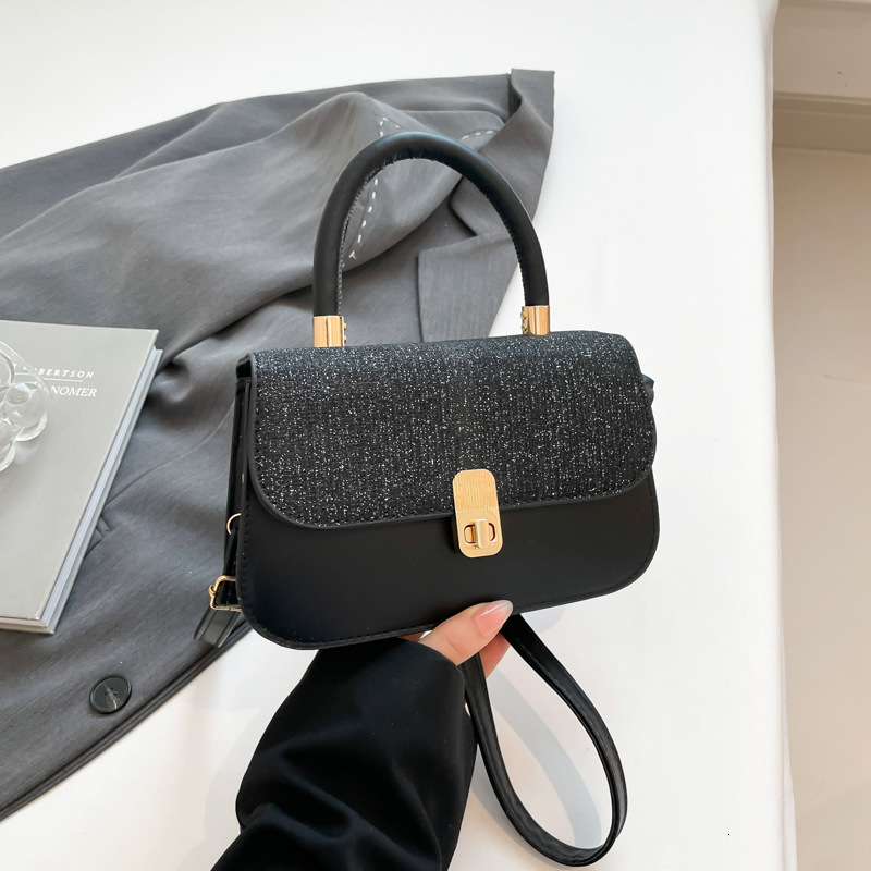 New Free Delivery Designer Bag 2025 Spring New Lock Fashion Splicing Women's Trendy Cross Shoulder Square Bag Small Luxury Bag Fragrant Style