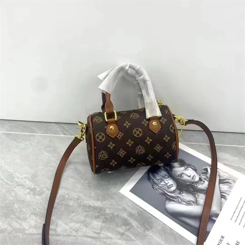 Best Seller Shoulder Casual Tote Fashion Bucket Ladies Cssbody Large Capacity Shopping Bag Designer 2025 Purse
