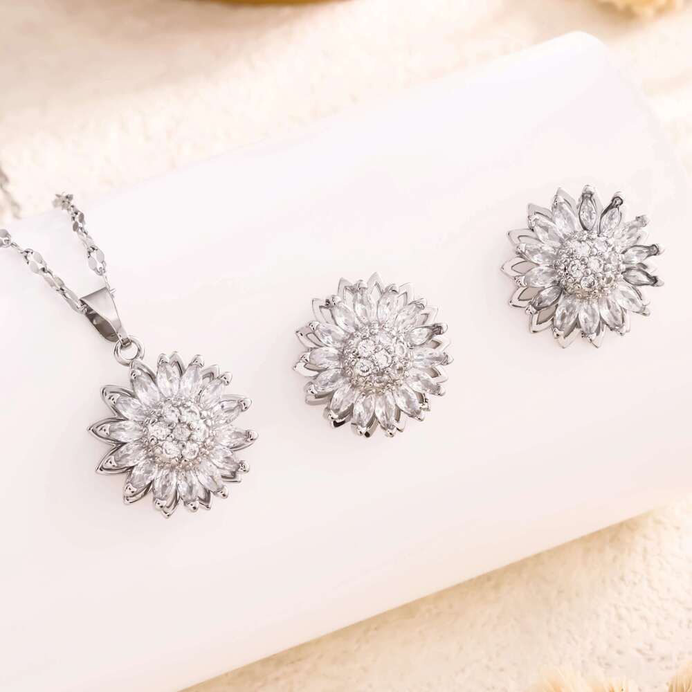 Fashion 2-Piece Of Suower Inlaid Zirconium Rotating Earrings Necklace Women Couple Holiday Gift Set Party Jewelry