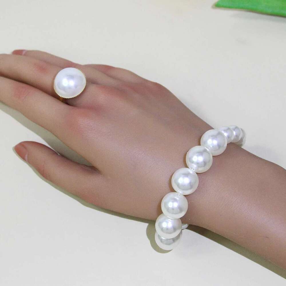 Women's Vintage Light French 5 Piece Imitation Pearl Jewelry Fashion Wedding Earring Bracelet Necklace Ring Set
