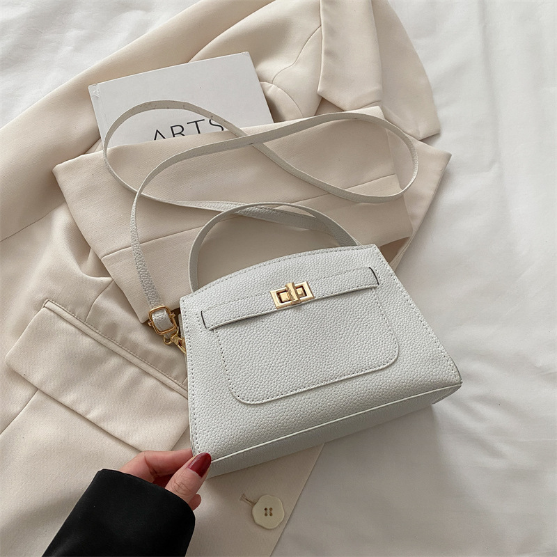 Internet Celebrity Spring New Shoulder Highend Feel Daily New Free Delivery Designer Bag Women's Crossbody Exquisite Luxury Bag Lock Kelly Bag Ha