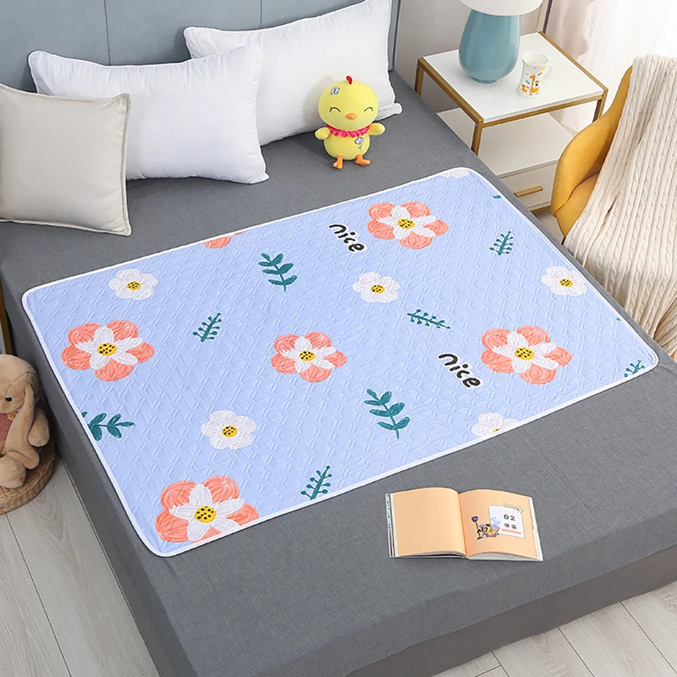 80x120cm 4 Layer Cartoon Dino Heart Diapering Mat Waterproof Washable Changing Pads for Night and Menstrual Protection Baby Care 250515