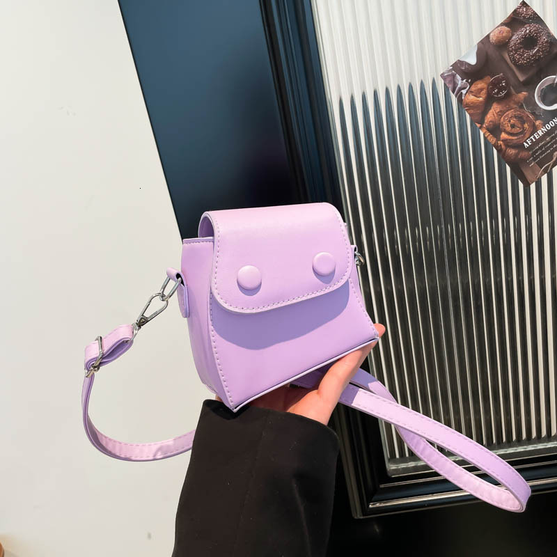 Small Niche Design Highend Mini Lipstick Bag Women's New Free Delivery Designer Bag 2025 New Trendy And Fashionable Commuting Single Shoulder Cro