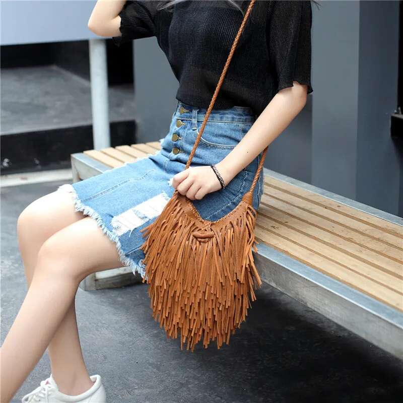 Beach Bohemian Tassel Women's Crossbody Bags Vintage Manual Weave Handbag Bolsa Franja Quality PU Leather Messenger Bags