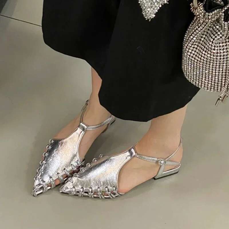 Flats Pointed Toe Sandals Women Summer Casual Shoes Fashion New Slippers Designer Beach Walking Cozy Trend Female Chaussure