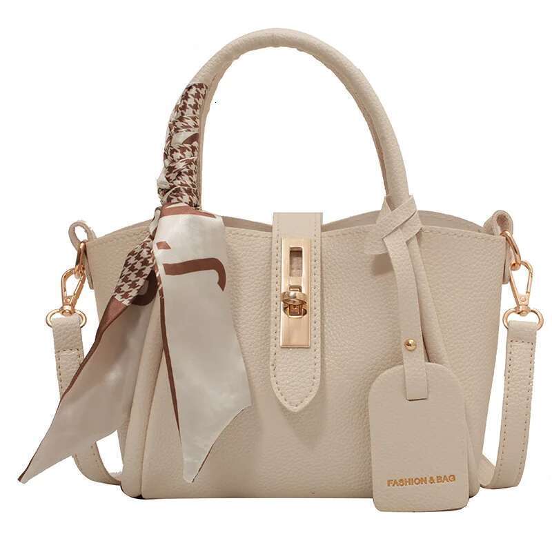 Women's Designer Tote Girl 2025 New Handbag High-Grade Fashion Shoulder Messenger Bags For Women Cummuting Hand Bag