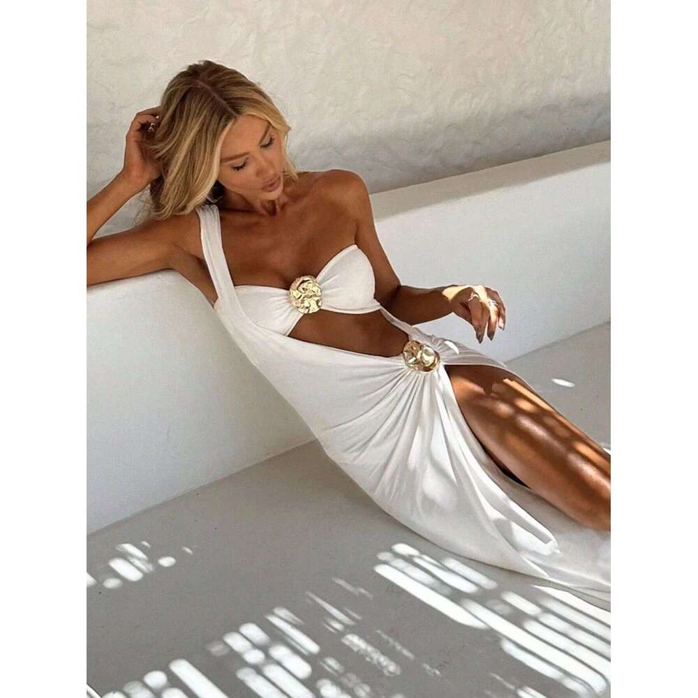 European and American sexy bikini strapless metal decoration split women's swimsuit beach skirt three pieces 2025 new casual fashion trend clothi