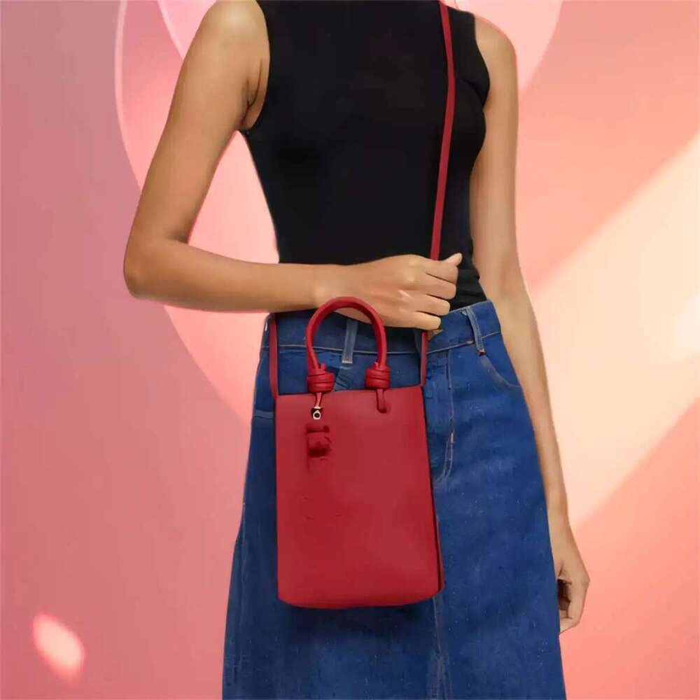 2025 Smart Eco Bag Solar Charging Waterproof Anti-theft | Cross-border Tech