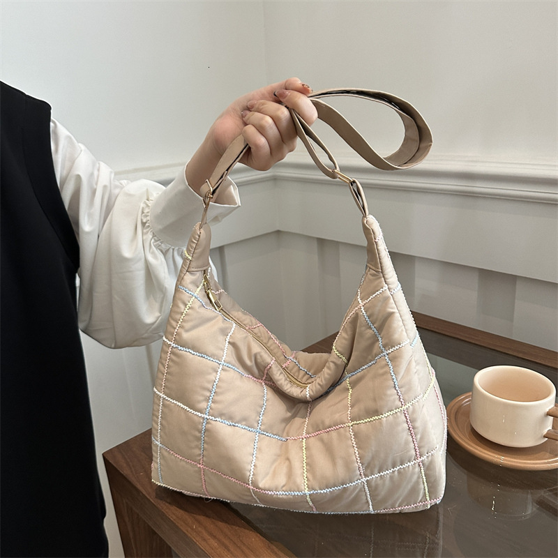 Free Delivery Designer Bag Winter Big 2025 Commuter Leisure Crossbody Shopping Large Capacity Beautiful Shoulder Tote Women's Bag Luxury Bag