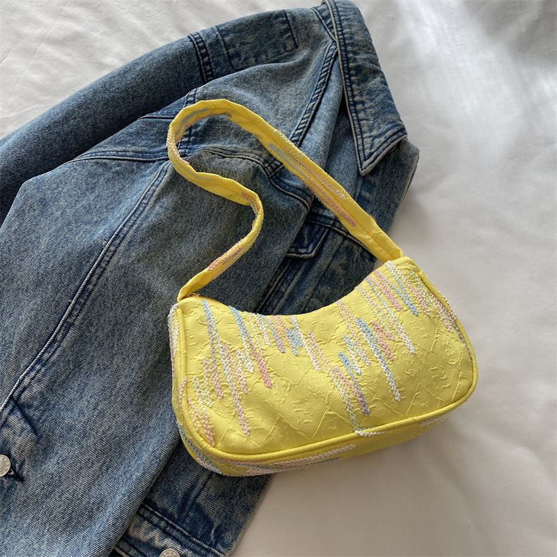 Nylon Dumpling Crossbody Small Women s Versatile Commuting New Free Delivery Designer Bag Shoulder Autumn And Winter Luxury Bag Fashionable Temperamen