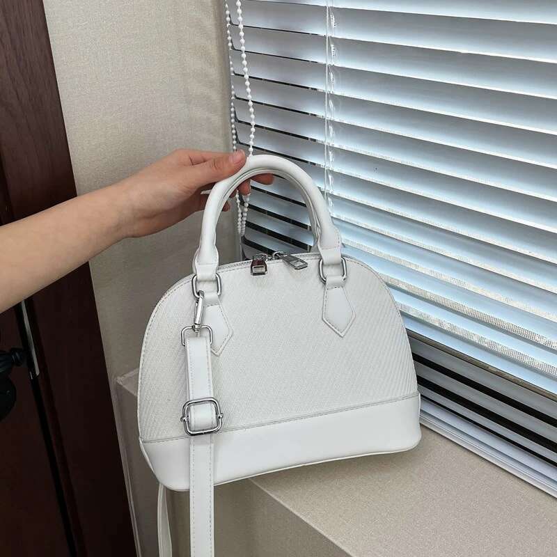Trendy Minimalist Vintage Messenger Bag - Chic Solid Color Crossbody Purse With Letter Design