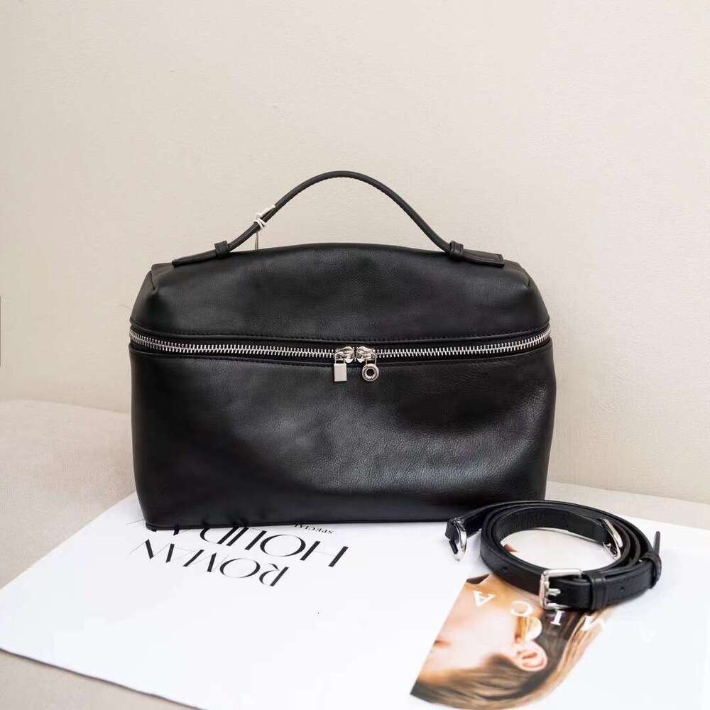 Tote Bag Vegetable Tanned Cowhide Portable Lunch Box For Women S New Leather High Texture Large Capacity Shoulder Bag Fashionable Commuting Crossbody 