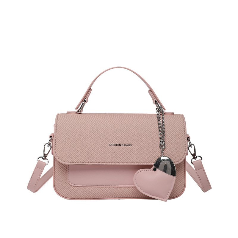 Fashion niche hand-held small square for women in summer 2025, new Korean textured commuting Western style single shoulder crossbody bag