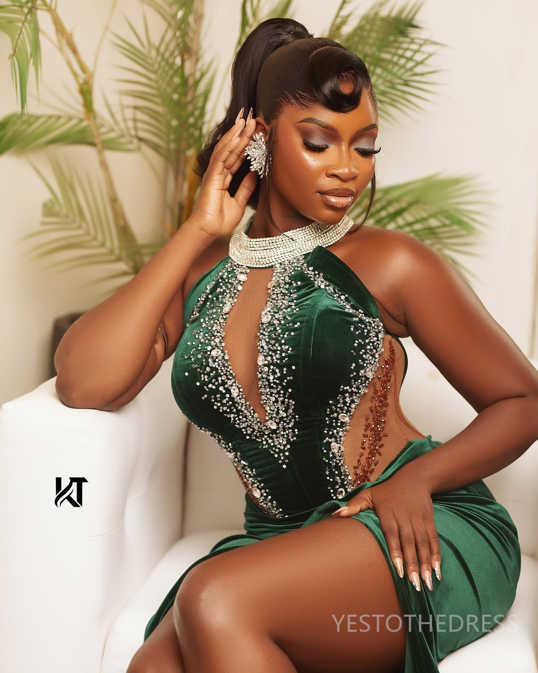 2025 Plus Size Aso Ebi Prom Dress Mermaid Prom Dresses Evening Formal Gowns Feathered High Neck Side Split Velvet Beaded Birthday Dress Second Recepti
