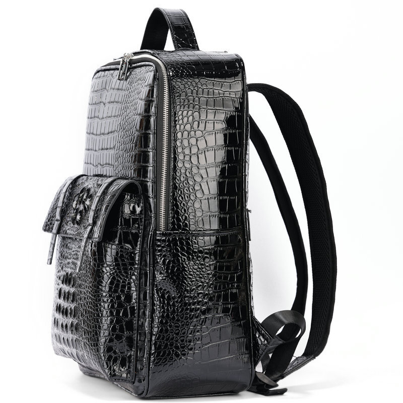 2025S Designer Bag New Casual Men Black Trendy Cool Crocodile Pattern Outdoor Computer Backpack