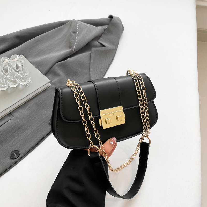 Free Delivery Designer Bag Winter Chain Popular This Year Simple Underarm Small Square For Women 2025 New Single Shoulder Stylish Crossbody Luxury Bag