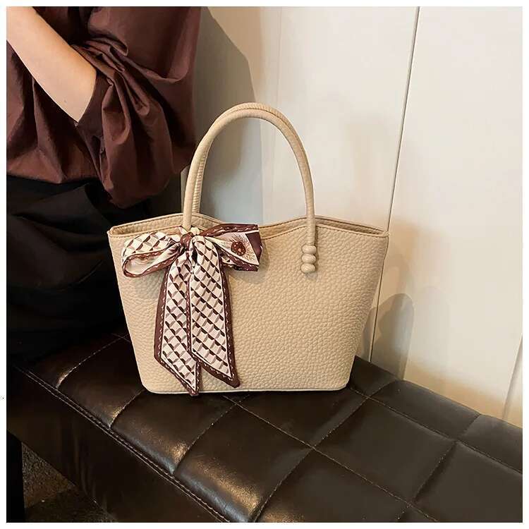 2025 Women's Vintage Bucket Crossbody Bag, Boho Chic Leather Top Handle Purse, Day-To-Night Shoulder Bag With Artisan Crafted