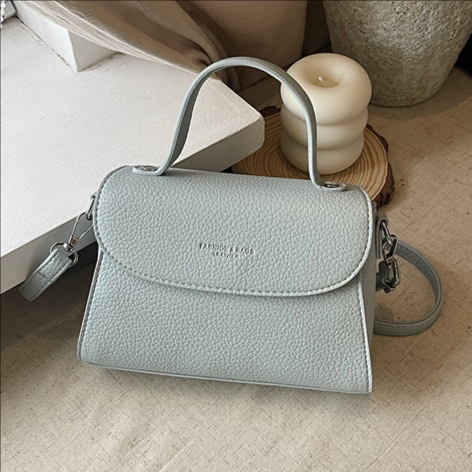 2025 Summer New Commuting Fashion Trendy Handheld Small Square for Women, Simple and Western Style Lychee Pattern Single Shoulder Crossbody Bag