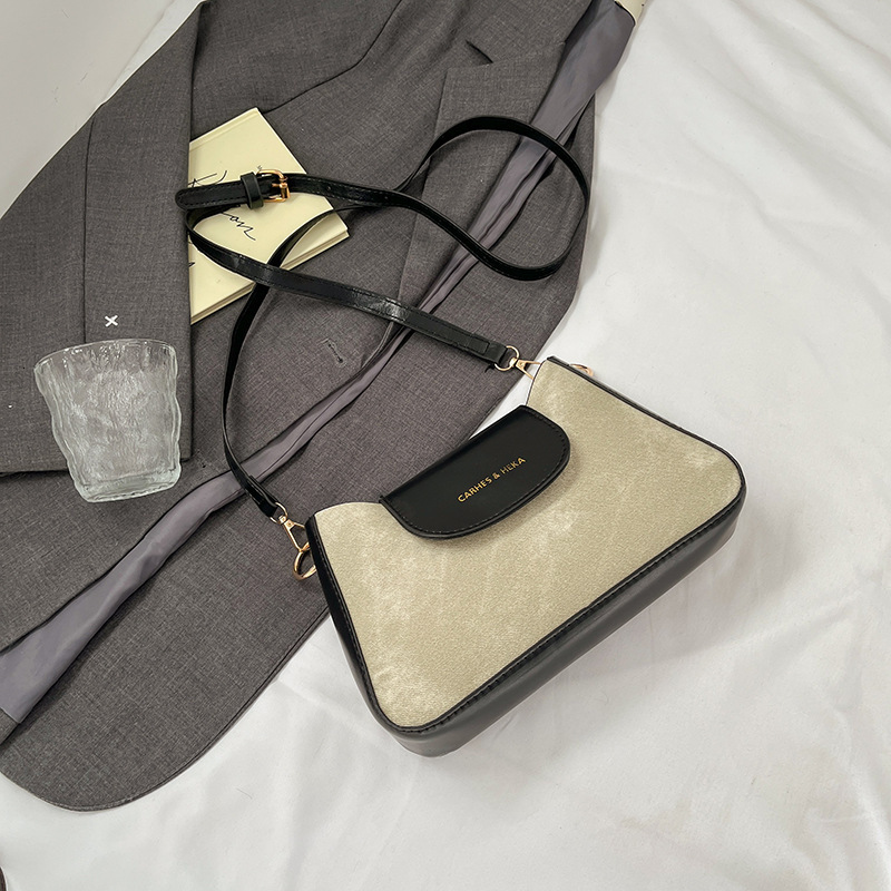 Free Delivery Designer Bag Large Capacity 2025 Winter Texture Women's Matte Small Square Underarm Single Cross Shoulder Bag With Beauty Luxury Ba
