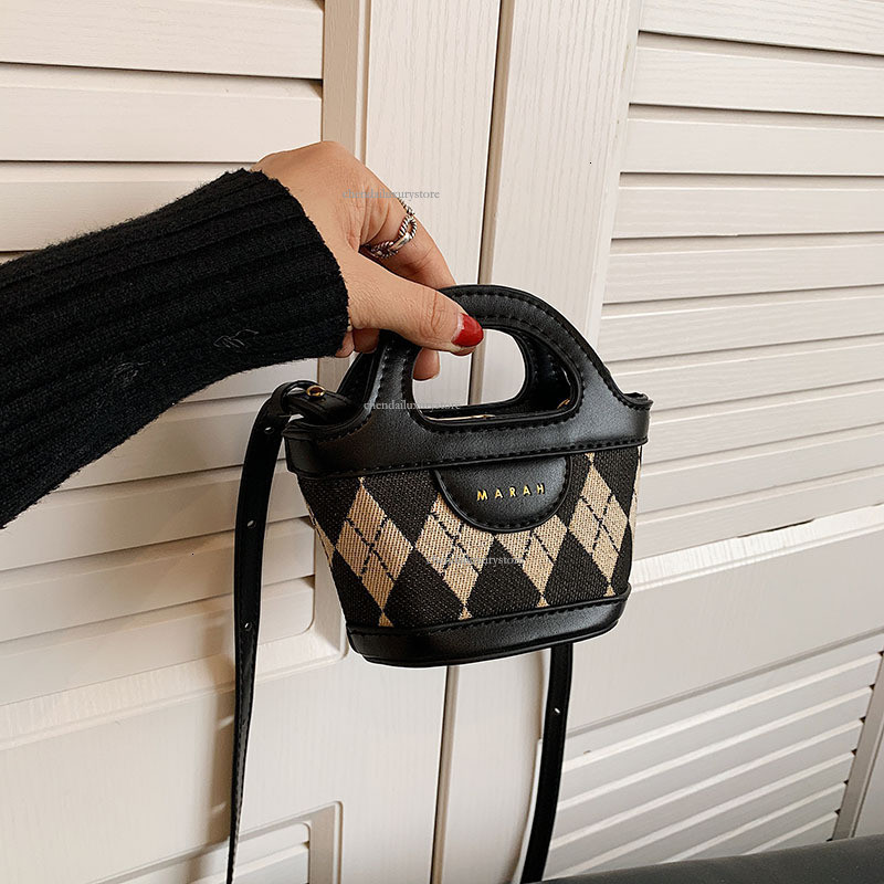 2025 Free Shipping Designer Women's Bag New Children's Mini Bucket Handbag Fashion Korean Version Comparison Diamond Grid Single Shoulder Cr