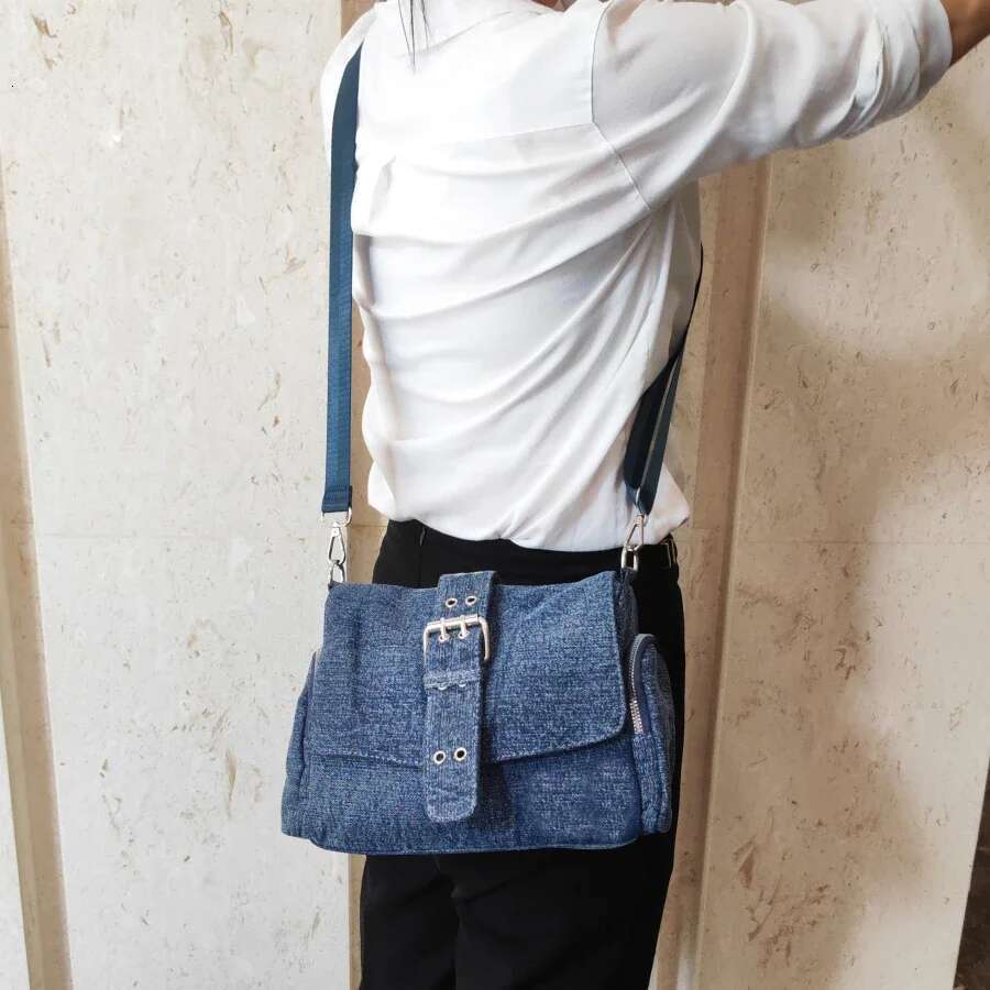 Fashion Rivet ladies Axillary bags Brand design female handbag Light weight blue Denim Women Shoulder Crossbody Bag