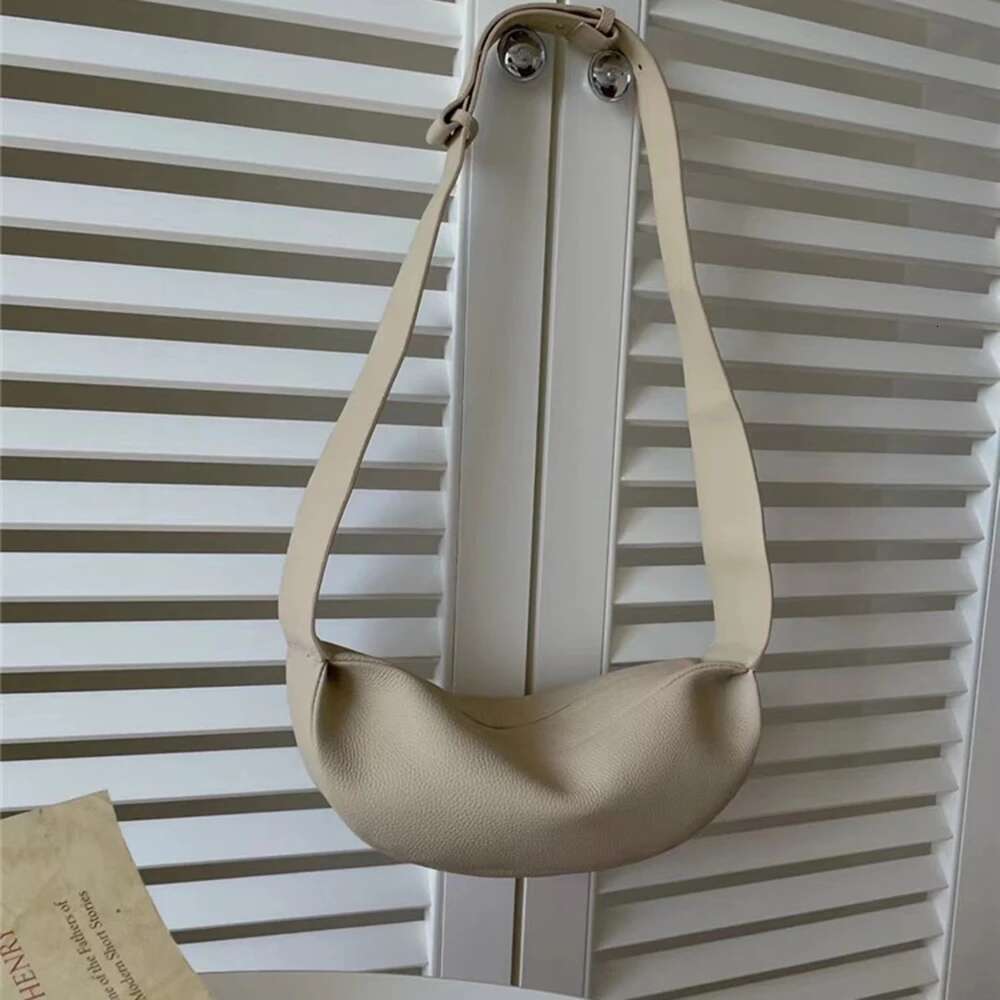 Women's Genuine Leather Shoulder Crossbody Cow Skin Saddle High Quality Female Wide Strap Hobos Bag Trendy Brand