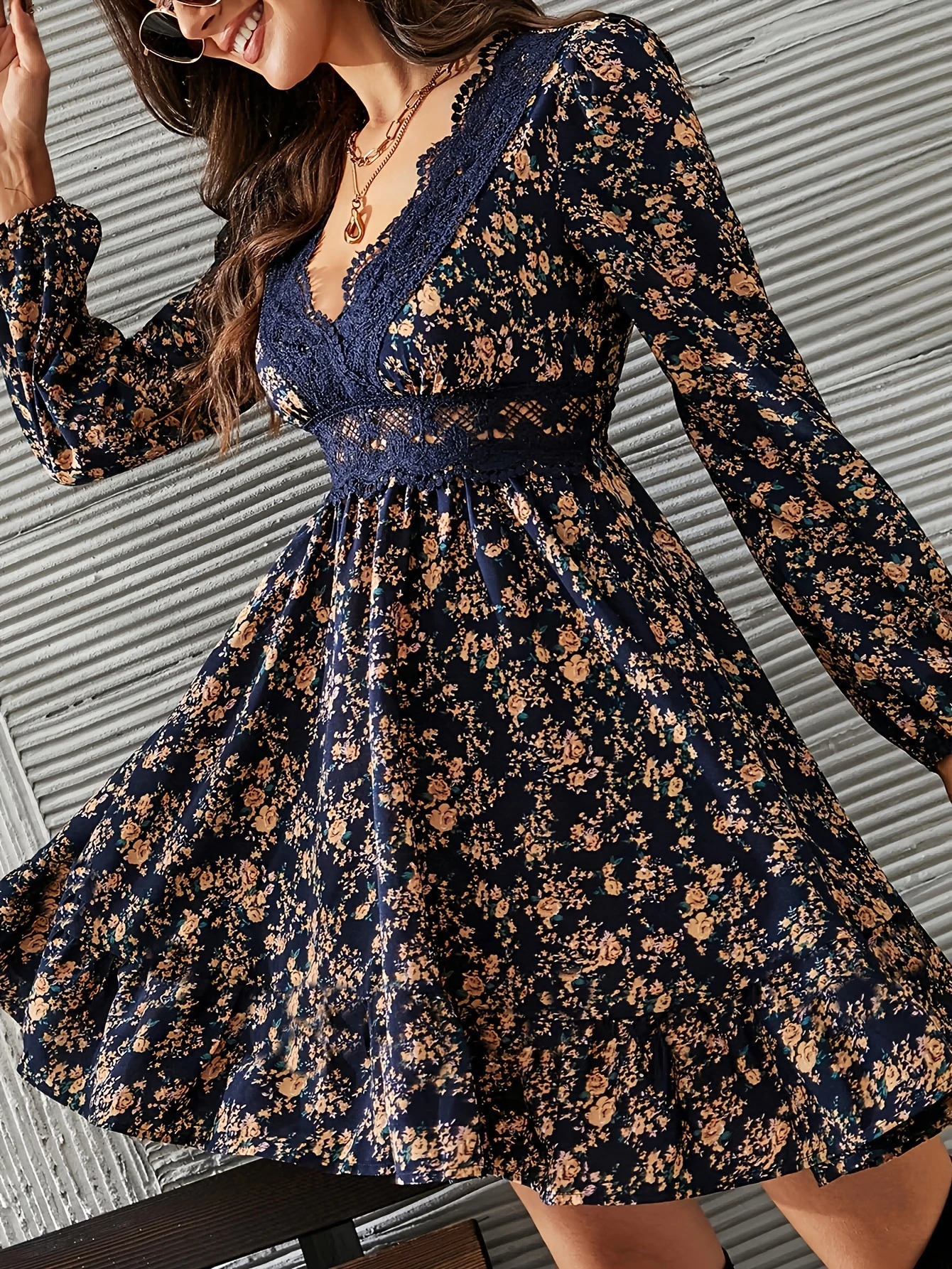 Plus size womens elegant floral Vneck Midi dress with long sleeves and polyester fabric suitable for all seasons 250506