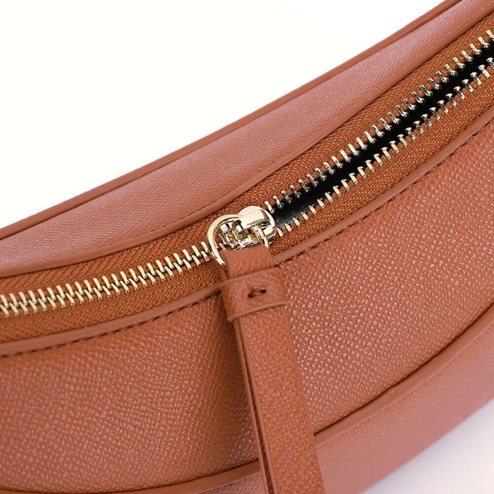 Women Tote Bags Casual Hobo Brand Handbag Large Capacity PU Half Moon Crescent Saddle Shoulder Commuting Bag