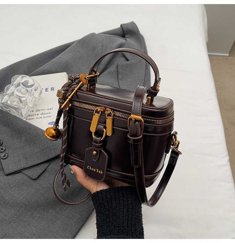 Autumn Winter Handheld Small Square Bag Box Bag Fashion Single Shoulder Cross Shoulder Small Commuter Womens Bag Korean Versatile