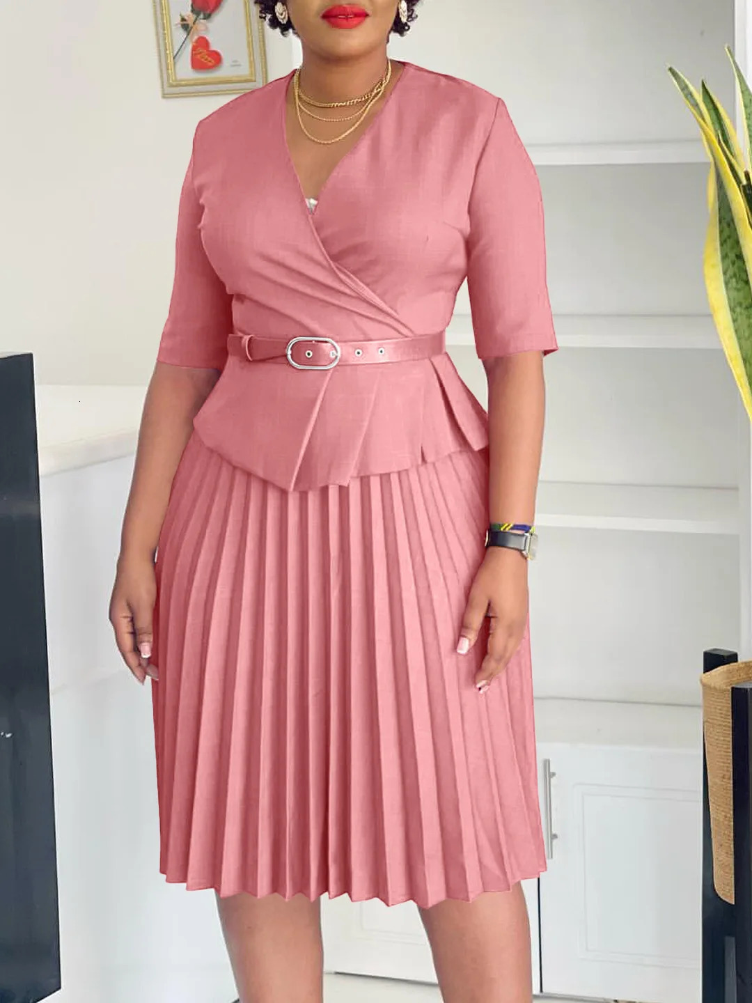 Womens 2025 fashion plus size temperament V-neck pleated dress 250514