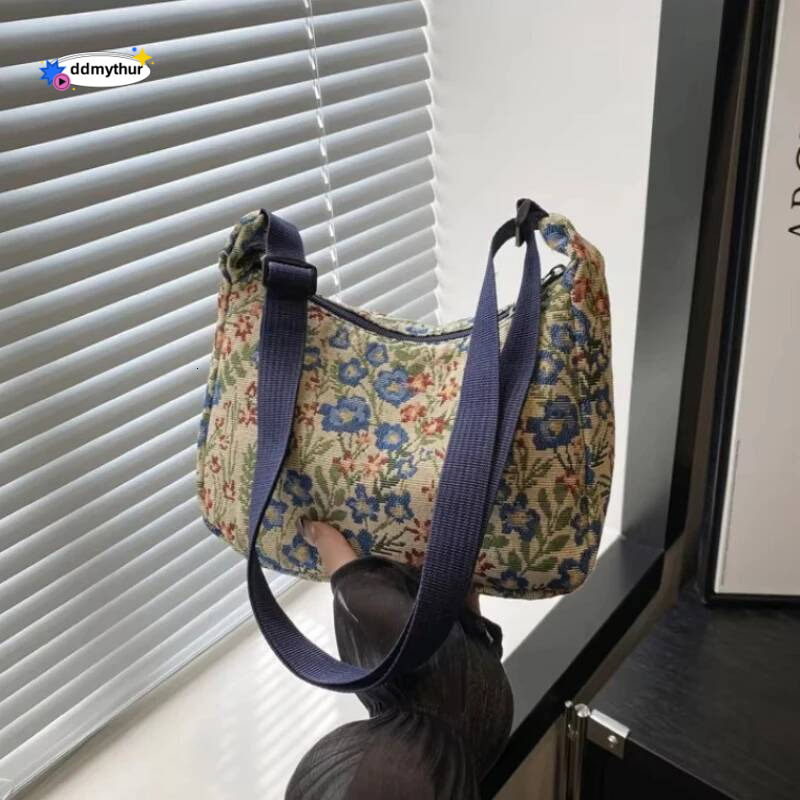 Casual Artistic Printing Underarm Literary Niche Shoulder Fashion 2025 New Tote Only Beautiful Women Bag ddmythur