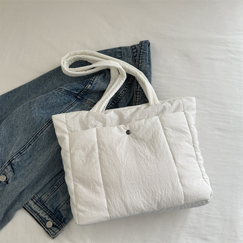 Free Delivery Designer Bag Casual Large Capacity Cotton Girls' Winter Fashion Shoulder Simple And Versatile Canvas Tote Student Luxury Bag
