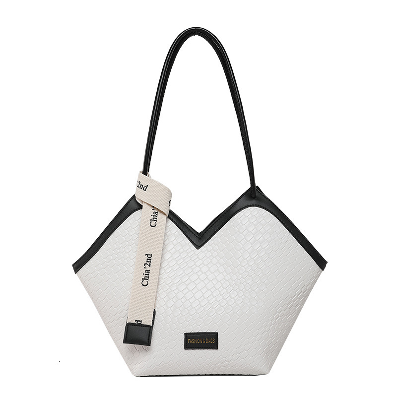 2025 Spring New Free Delivery Designer Bag Trendy Shoulder Bag With High Quality Large Luxury Bag Capacity Versatile For Women New Small And Unique To