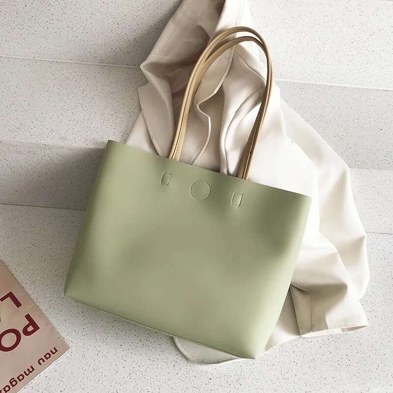 Women's PU Leather Tote Large Capacity Versatile Handbag Crossbody For Simple Shoulder Messenger Bag
