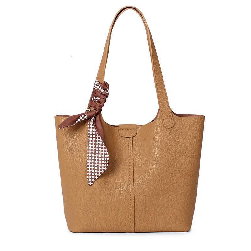 New Arrival Women's Genuine Leather Tote - Fashionable And Versatile Bucket Shoulder Bag In Premium Cowhide