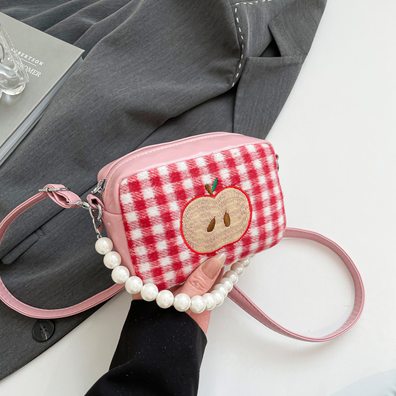 2025 Spring Contrasting Red Checkered Cloth Sweet New Free Delivery Luxury Bag Designer Bag Countryside Girl Crossbody Bag Personalized Pearl Handbag