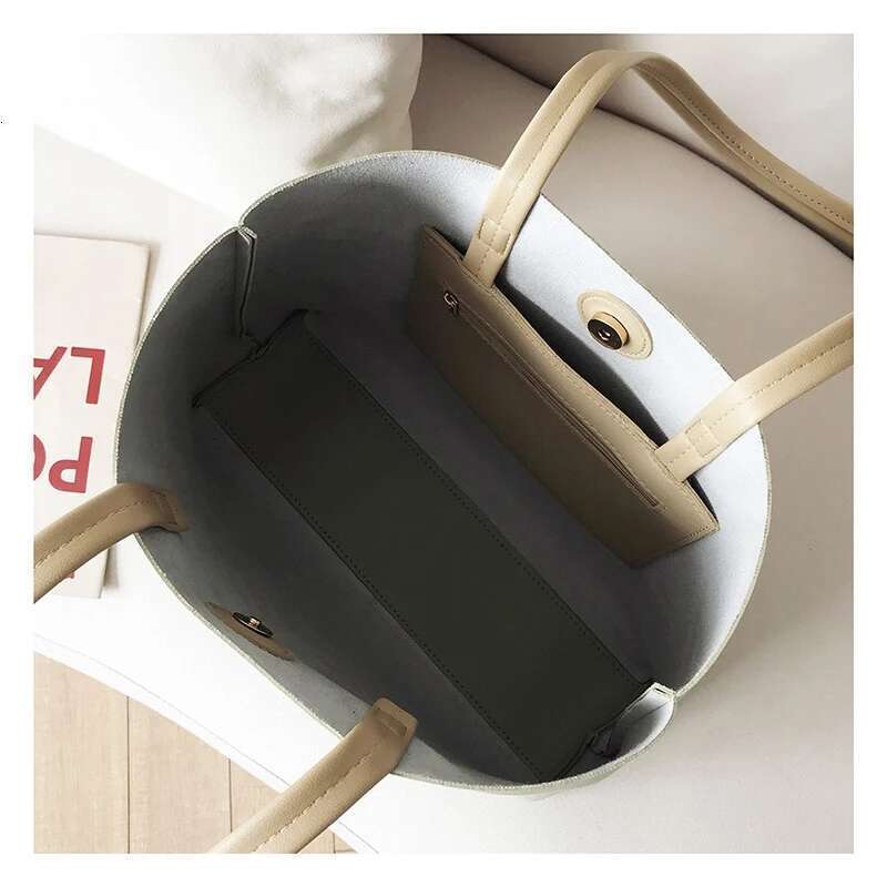 Women's PU Leather Tote Large Capacity Versatile Handbag Crossbody For Simple Shoulder Messenger Bag