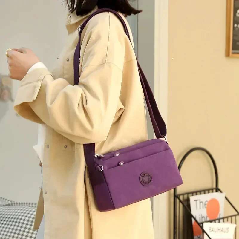 2024 Women's Nylon Cloth Shoulder Fashion Simple Mother Messenger Bag Leisure Multi-Layer Middle-Aged Ladies Handbag