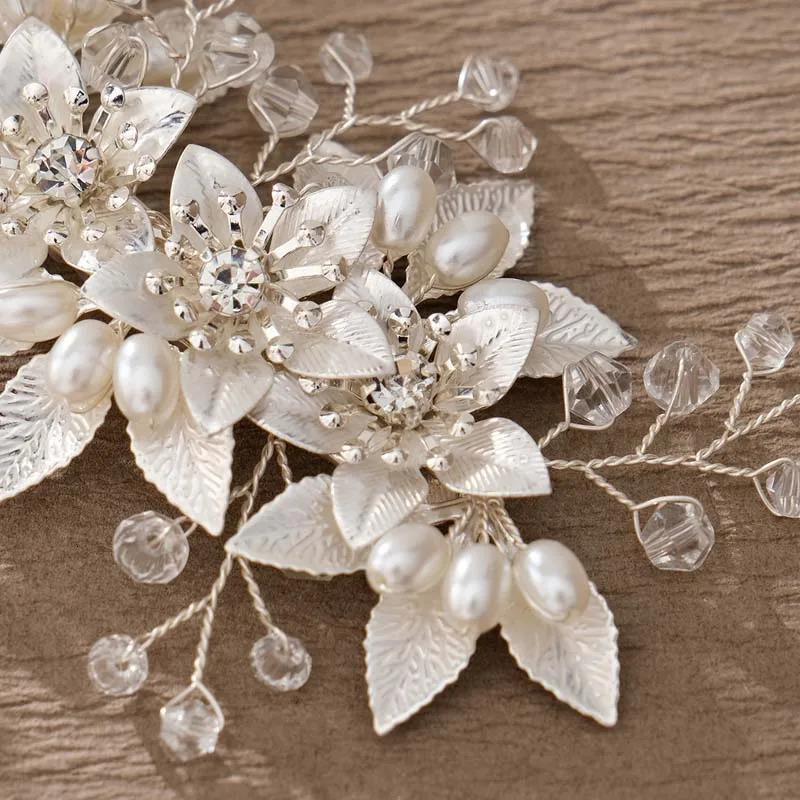 Fashion Pearl Flower Clip Silver Color Hair Combs Wedding Bridal Jewelry Accessories Headpieces For Woman Bride Hair Ornaments 250509