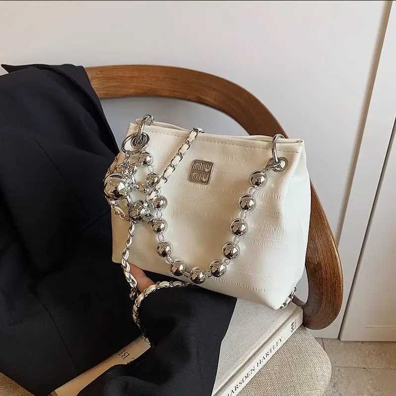 New 2025 Womens Bag Fashion Silver Handbags Metal Chains Shoulder Crossbody Bag Exquisite Bucket Bag Designer Luxury Brand BagXJ250515