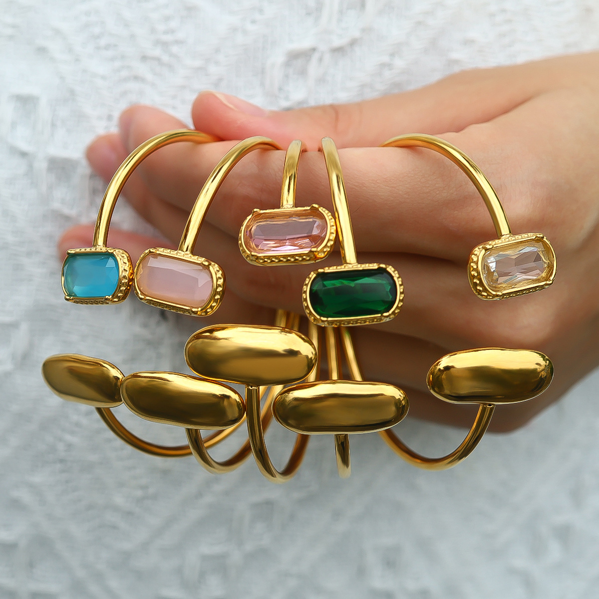 Gold Retro Color AAA Zircon Stainless Steel Bracelet for Women Simple Geometric Opening Bracelet