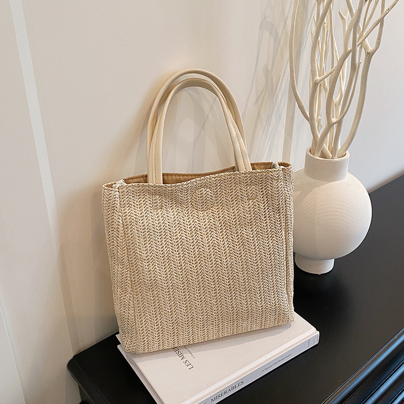 2025 New Summer Color Matching Versatile Hand Large Capacity New Free Delivery Designer Bag Simple Handbag Luxury Bag Straw Woven Tote Bag